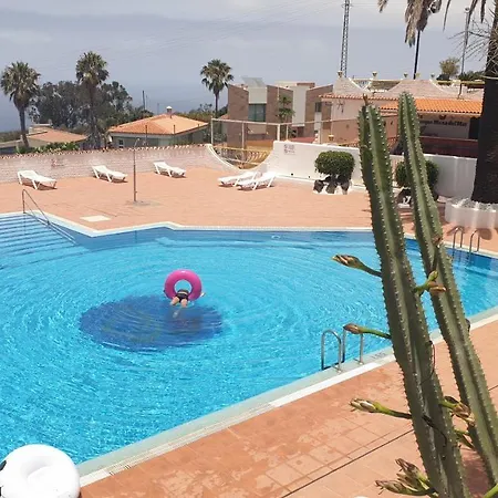 Madre Tierra Puerto de la Madera