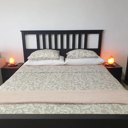 Madre Tierra Puerto de la Madera